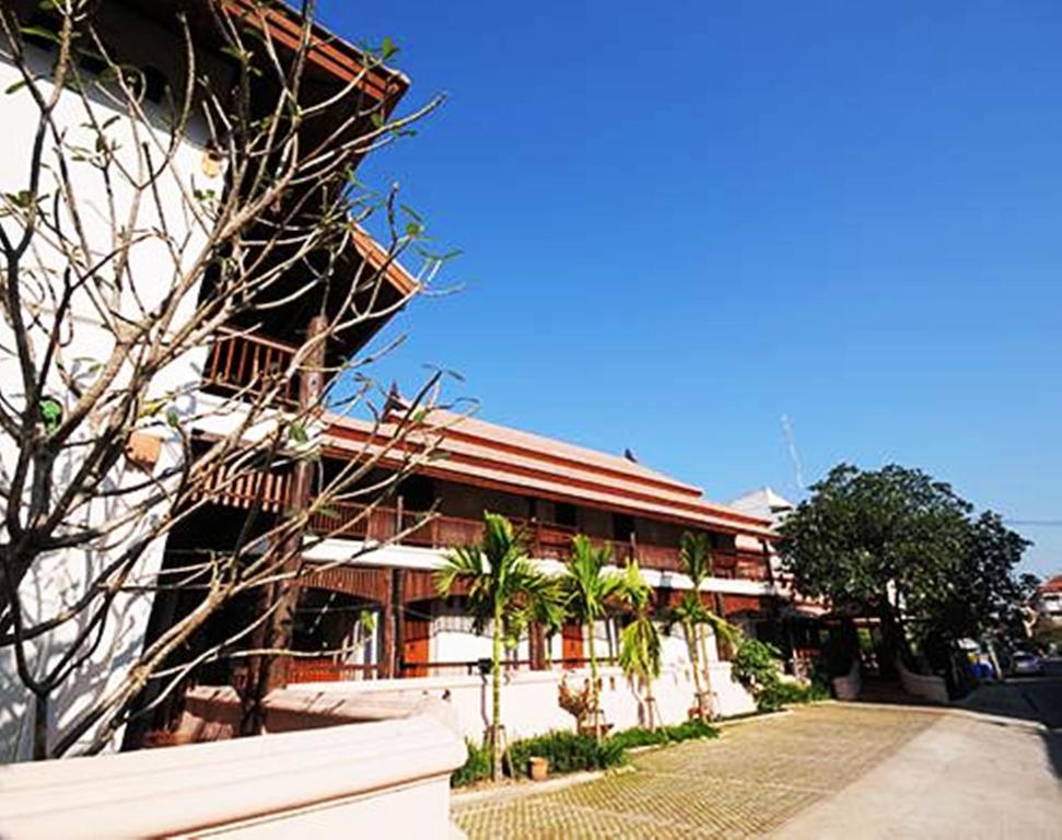 Villa Korbhun Khinbua Chiang Mai Exteriör bild